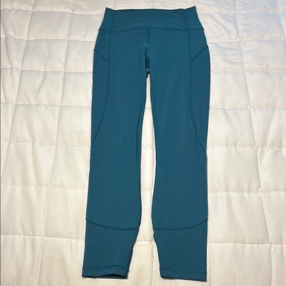 Lululemon In Movement Tight 25" Bermuda Teal High-Waisted Leggings - Picture 3 of 15